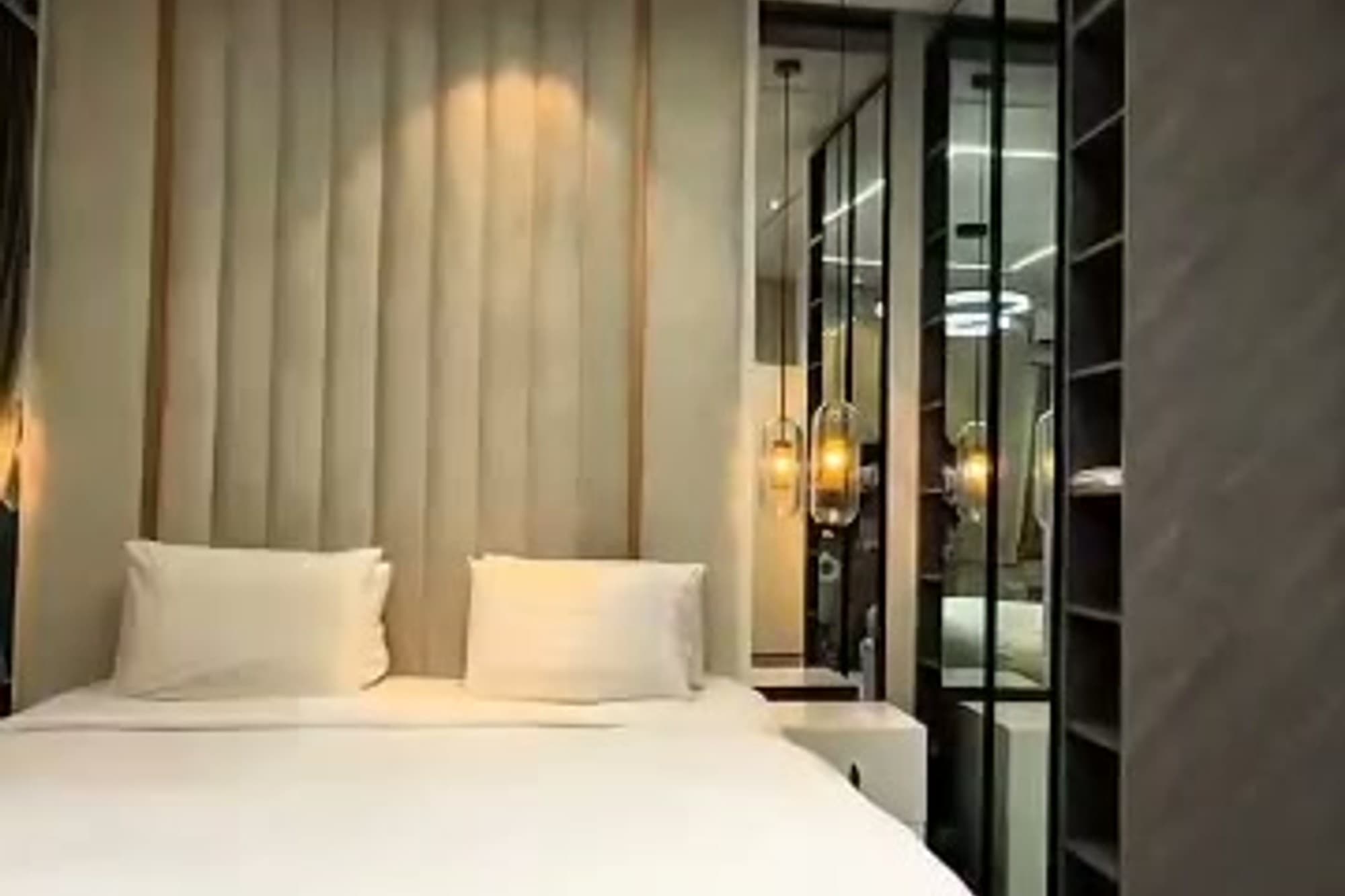Luxury 2 Bedroom Apartment With Pool And Elevators image 1