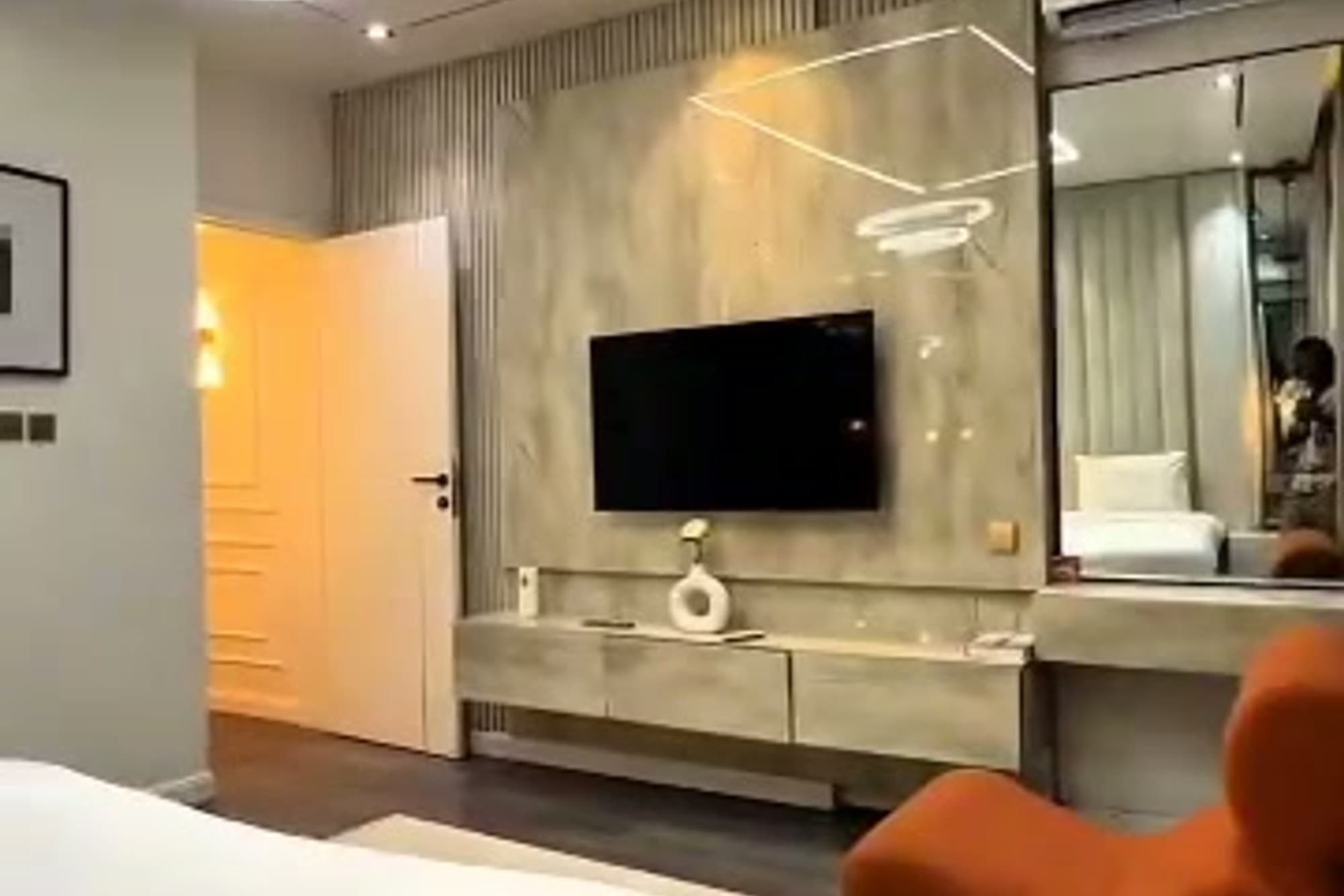 Luxury 2 Bedroom Apartment With Pool And Elevators in Lekki