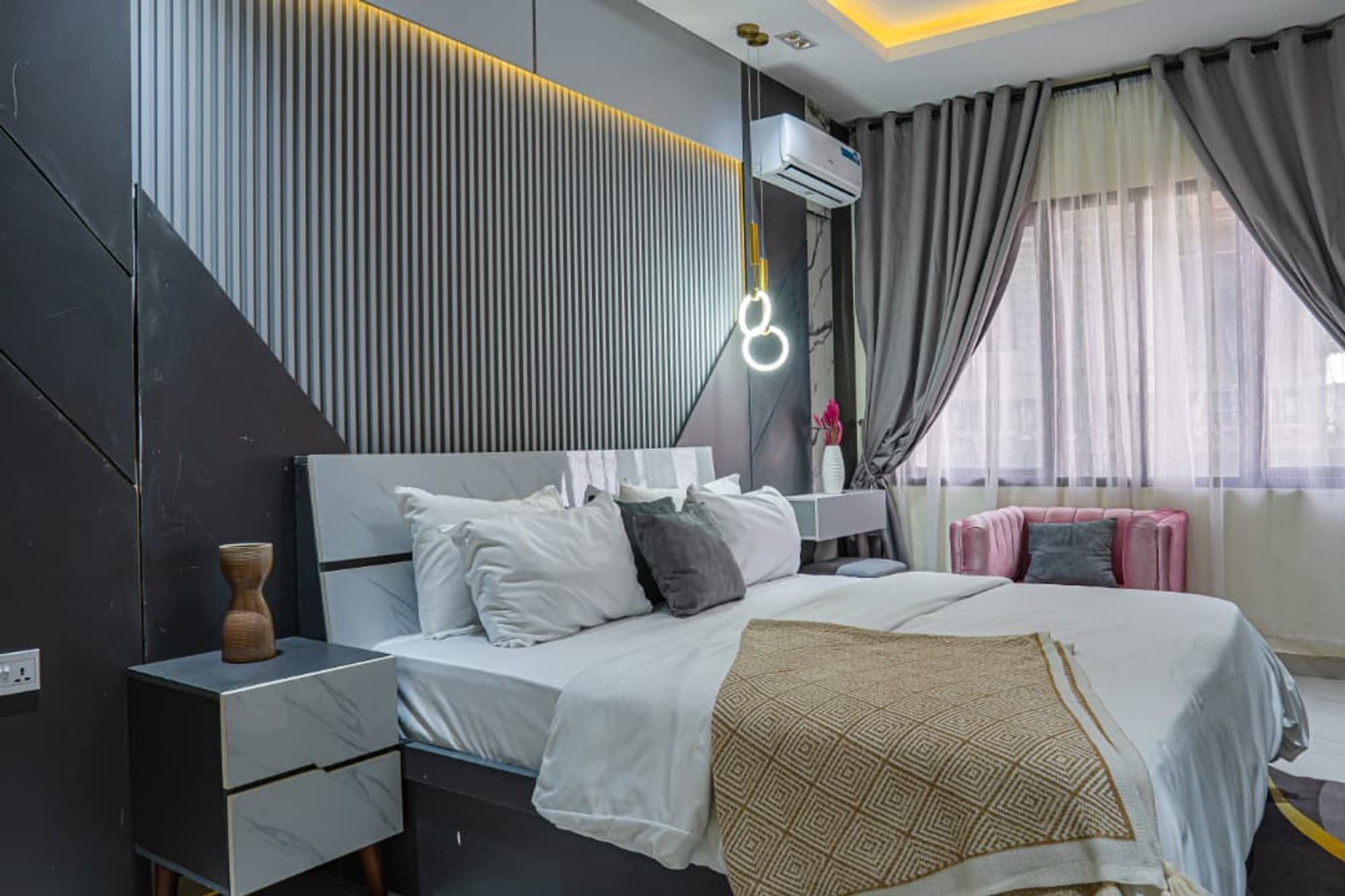 Exquisitely Furnished 3 Bedroom in Lekki