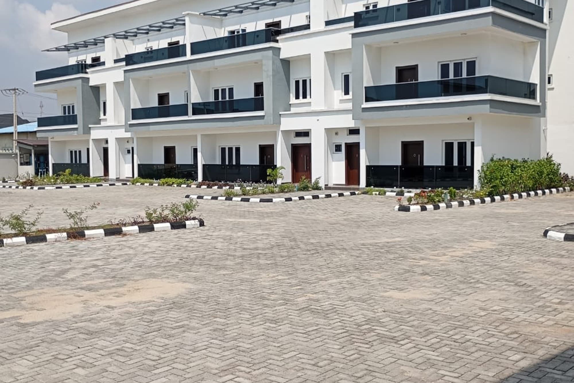 Brand New 4- Bedroom Luxury Terrace Duplex With Bq image 1