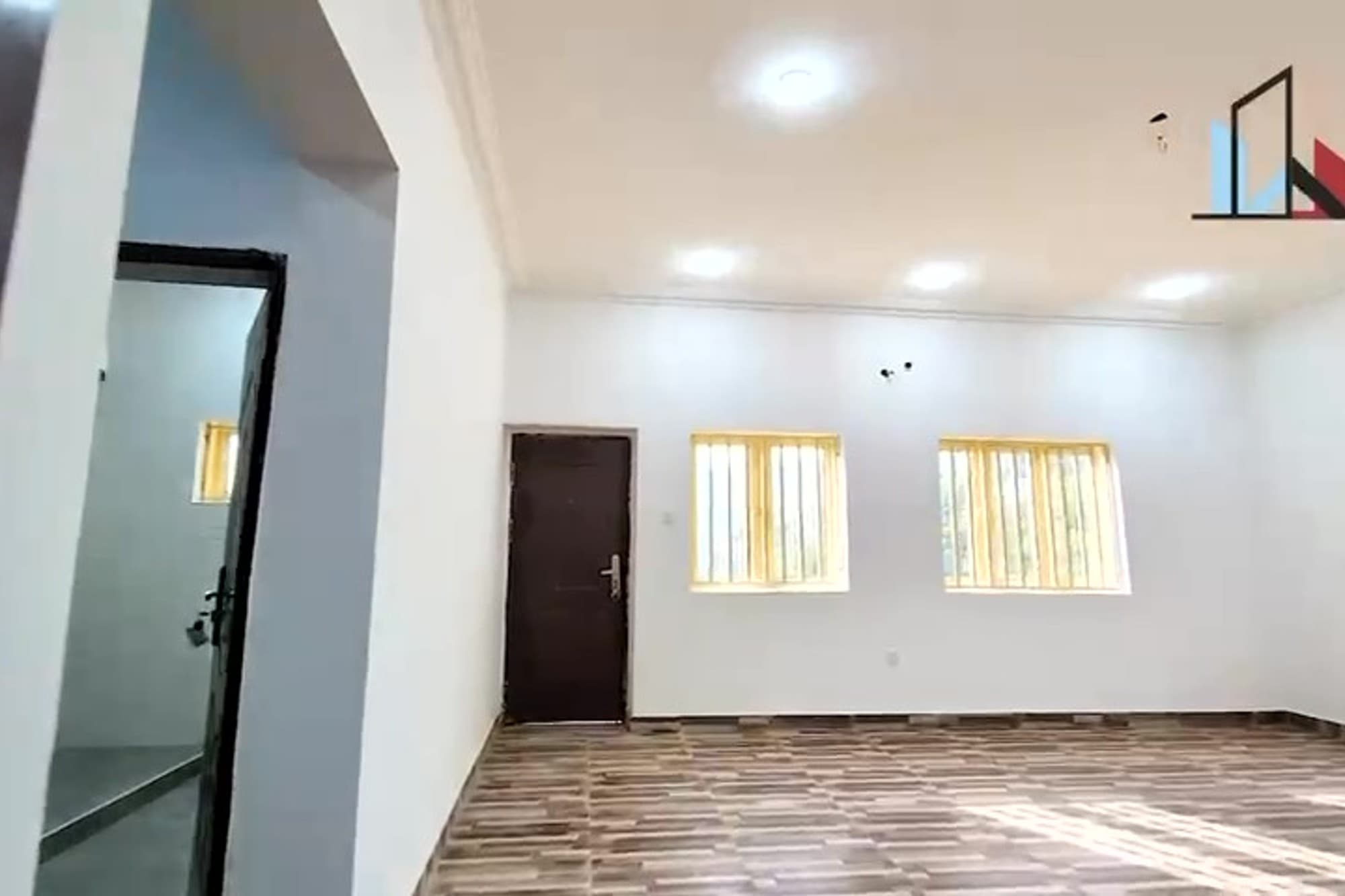 4-bedroom Terrace Duplexes With 2 Sitting Room 2maids Room in Lagos