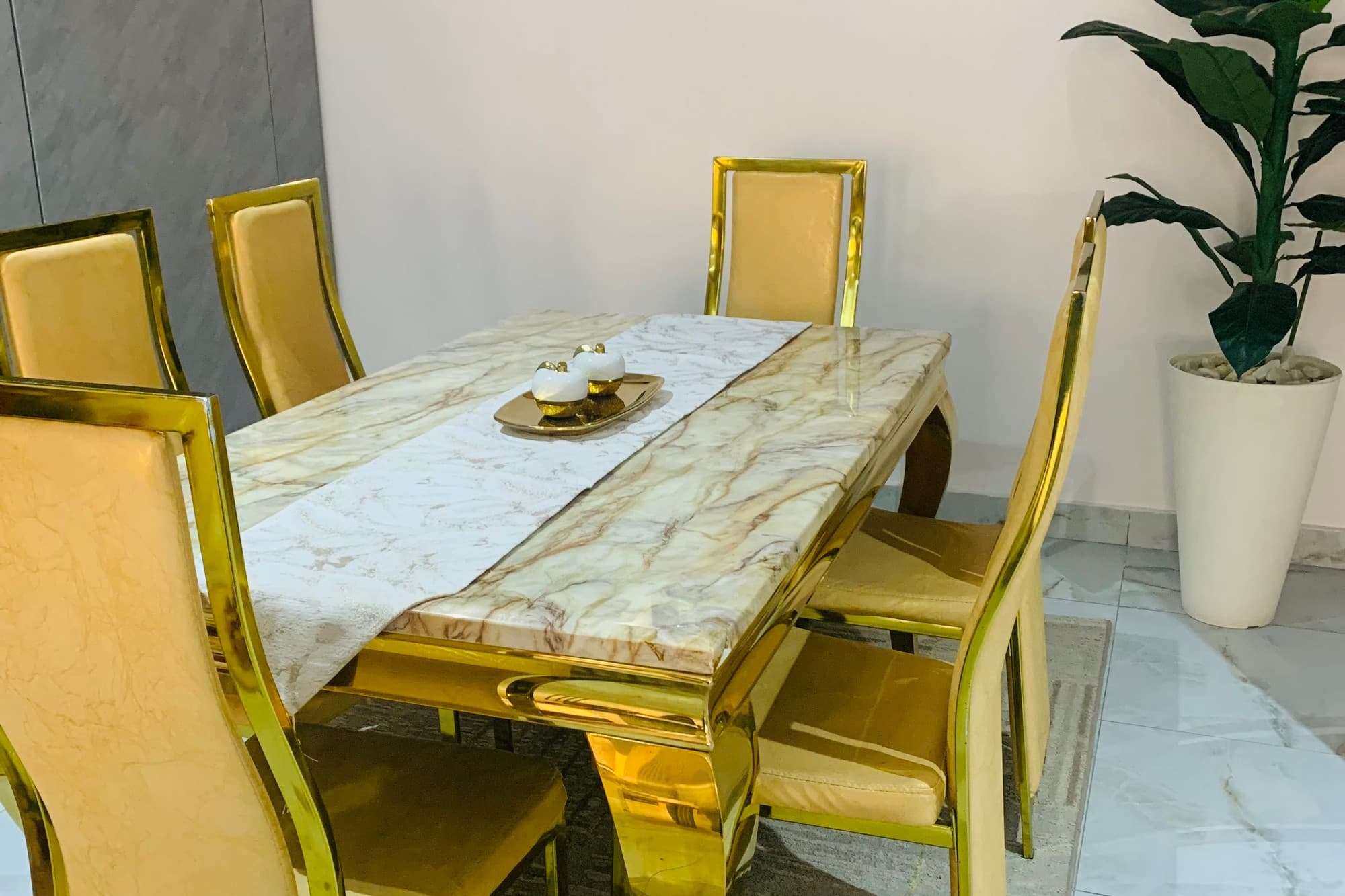 Grecel Luxury 2 Bedroom Apartment in Lagos
