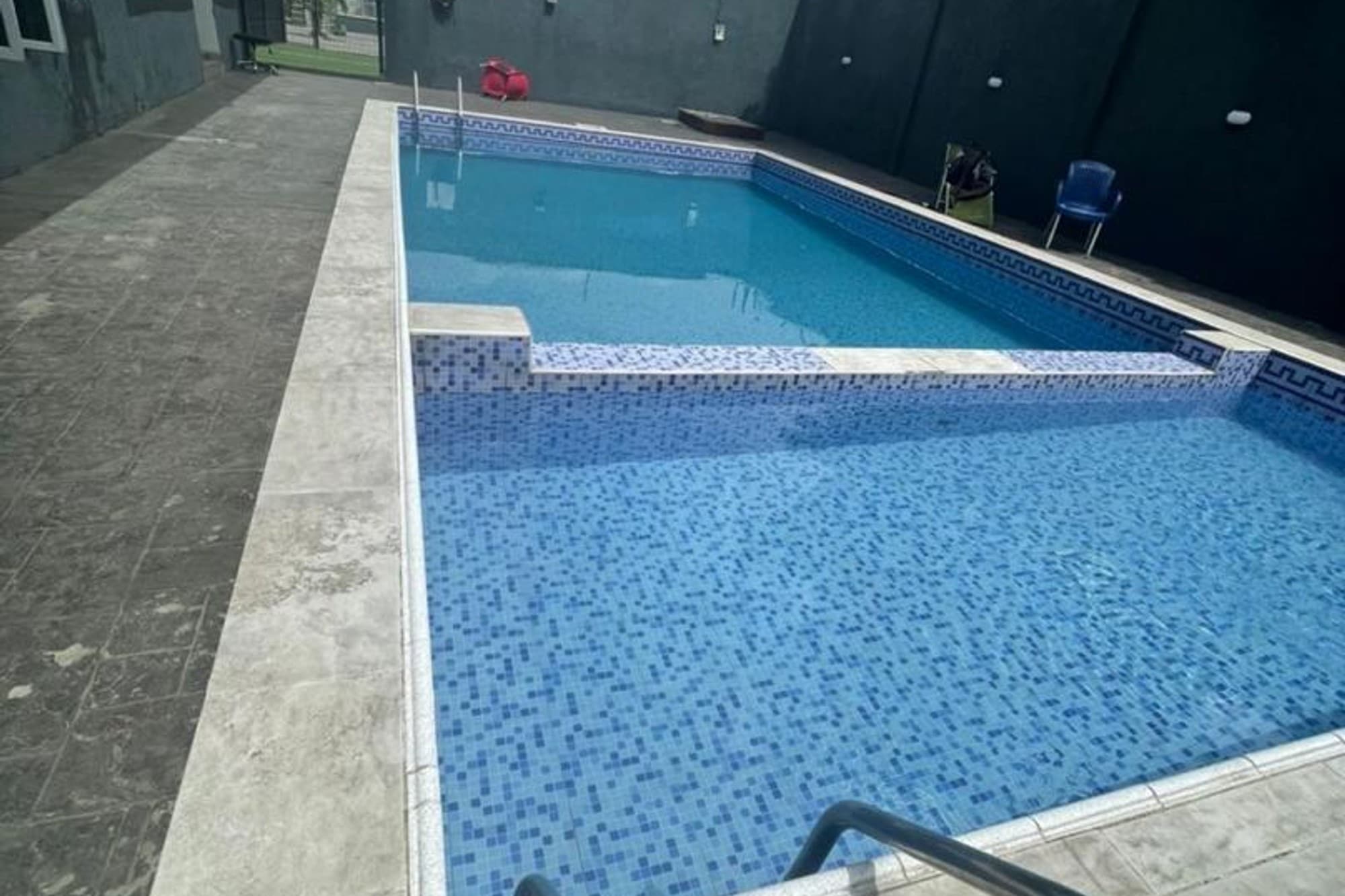 Spacious Mini Flat With Luxury Fitted Kitchen in Lekki