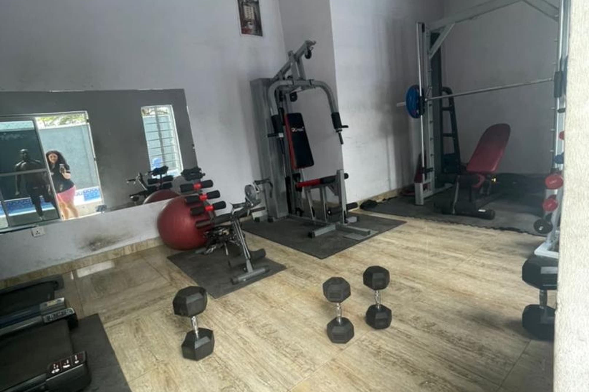 Spacious Mini Flat With Luxury Fitted Kitchen in Lekki