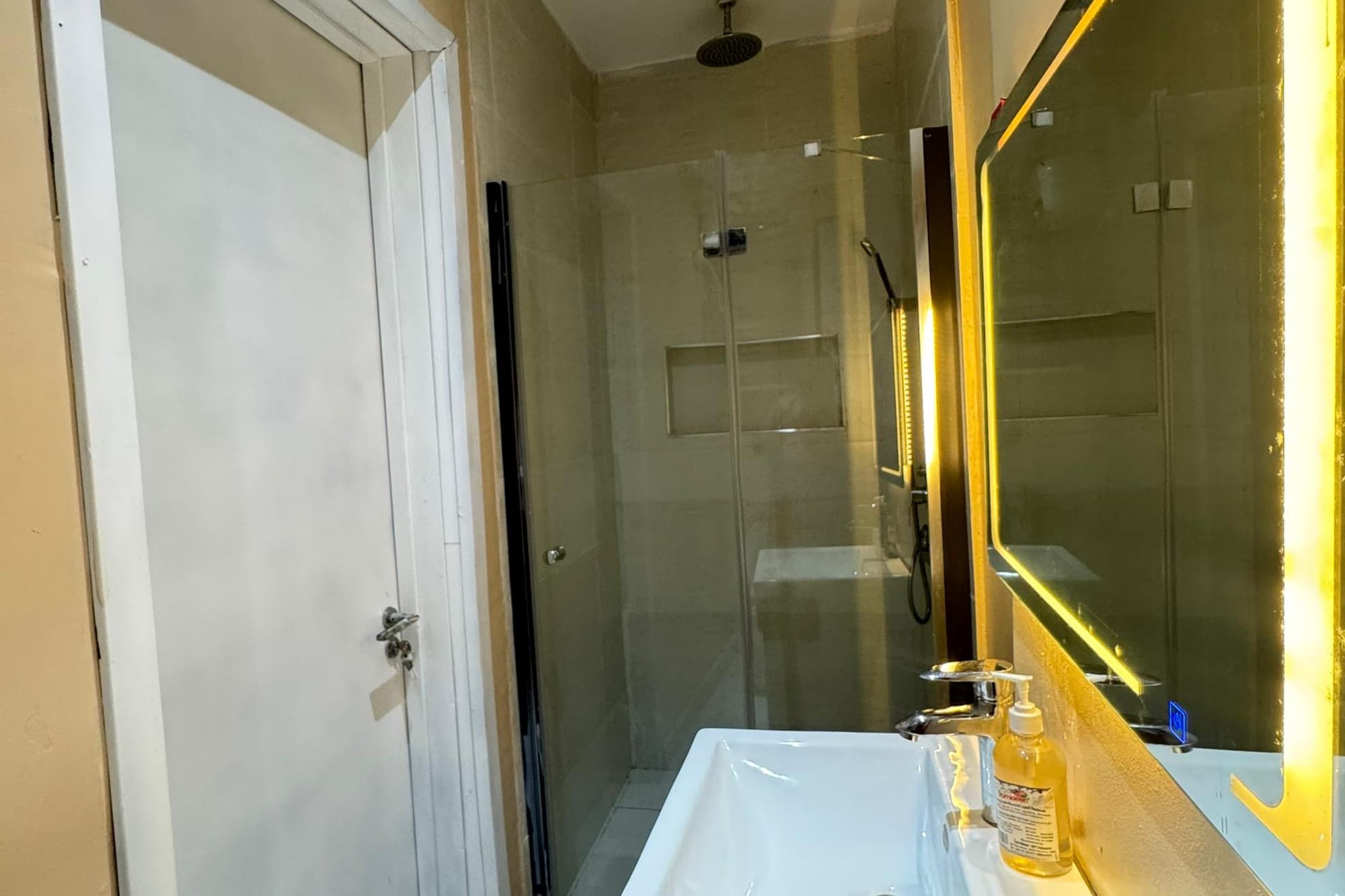 Light House 2 Bedroom Apartment in Lagos
